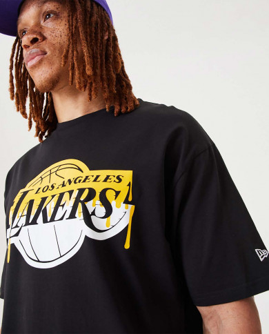 New era NBA Metallic Los Angeles Lakers Oversize Short Sleeve T-Shirt